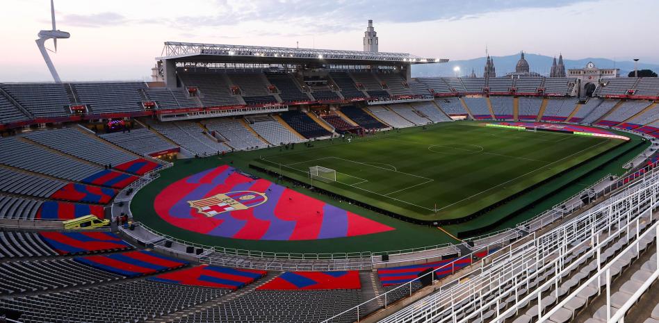 半岛体育官方网站-世体:巴萨与市政府达成协议,若诺坎普未达标将重返蒙特惠奇