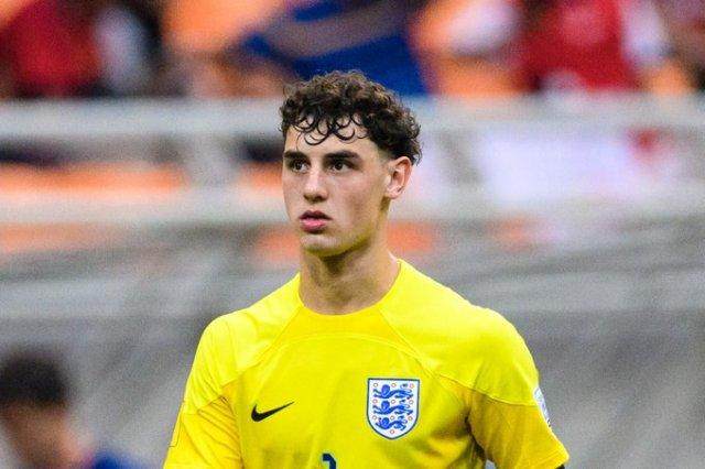 半岛体育APP-【早报】西班牙2比1英格兰，7场全胜再临欧洲之巅！