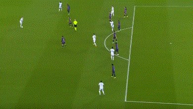 半岛体育-【欧冠】格纳布里3助 莱万获点被取消 巴萨0比3拜仁