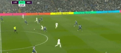 半岛体育-【早报】“00后”小鬼当家