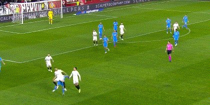 半岛体育-【早报】“00后”小鬼当家