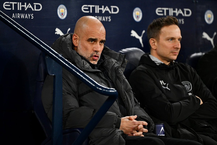 半岛体育官方网站-曼城主帅瓜迪奥拉率队迎战诺丁汉森林_新浪新闻